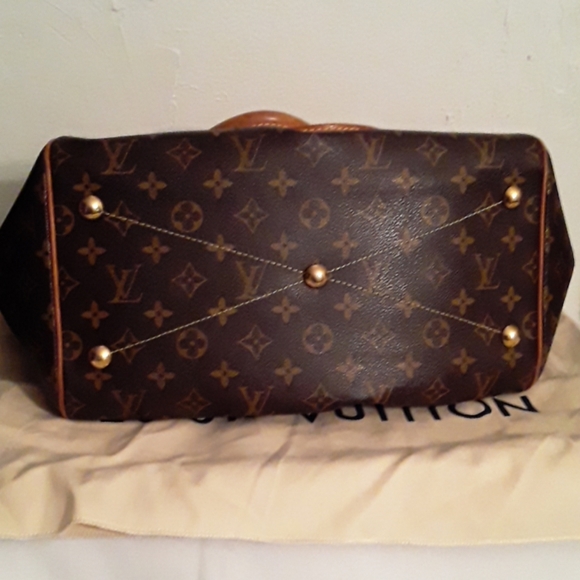 AUTHENTIC LOUIS VUITTON TIVOLI GM - Picture 7 of 8